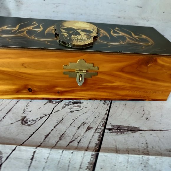 Skull And Fire Wooden Cedar Box - Picture 4 of 10